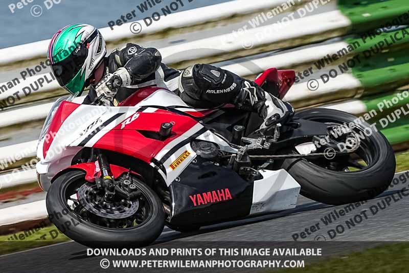 enduro digital images;event digital images;eventdigitalimages;mallory park;mallory park photographs;mallory park trackday;mallory park trackday photographs;no limits trackdays;peter wileman photography;racing digital images;trackday digital images;trackday photos